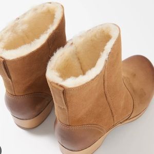 Dansko Bettie Boots - Tan Leather - Size 37. Gently worn and in great shape!